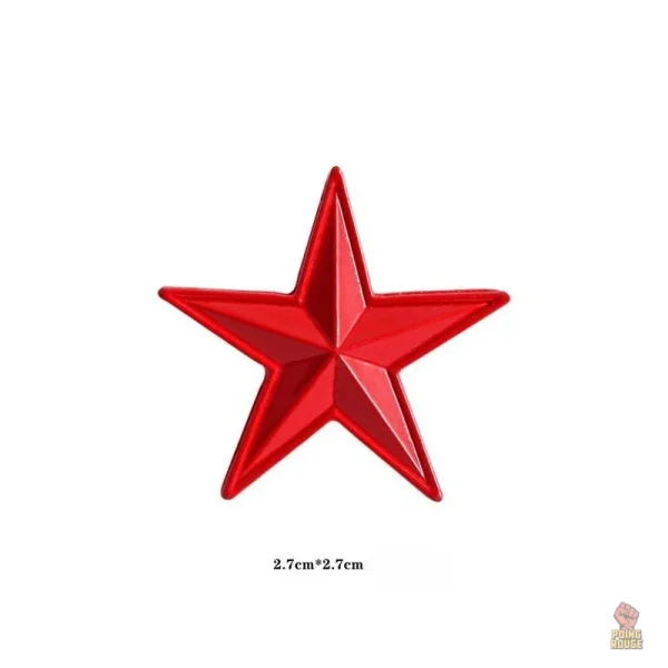Pin inspiré de l'idéologie communiste et de l'espace