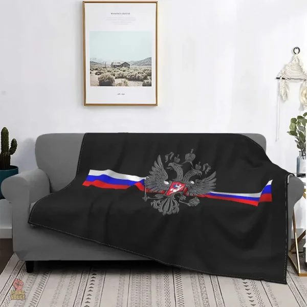 Accessoire communiste avec motif aigle bicéphale