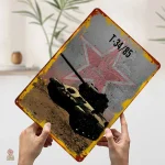 Objet décoratif : plaque T34 char de la Garde soviétique