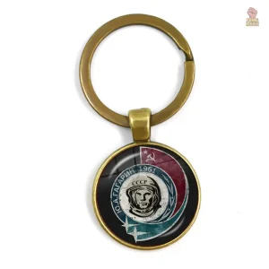 Porte-clés Gagarine 1961 cosmonautes en bronze CCCP