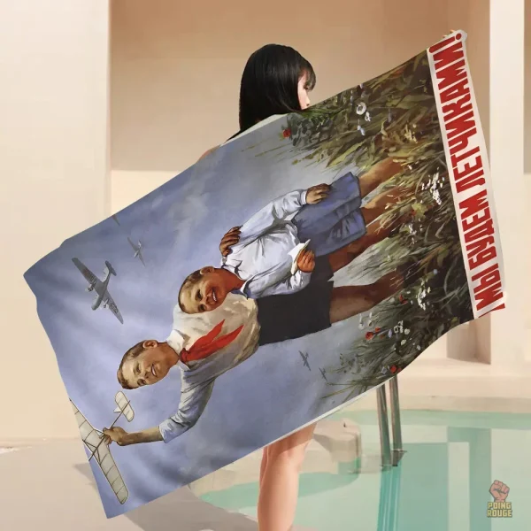 serviette-communiste-les-jeunes-aviateurs-1 Serviette "Les Jeunes Aviateurs" au design communiste