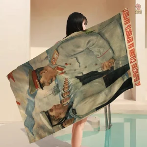 Serviette illustrée avec Staline, thème marin et communiste