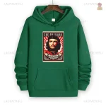 Sweat noir avec capuche, parfait pour les adeptes du communisme