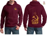Capuche rouge avec emblème communiste en or