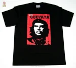 T-shirt rouge avec affiche communiste emblématique