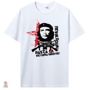 Vêtement inspiré du communisme, slogan emblématique
