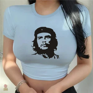 Haut court pour femmes, motif communiste