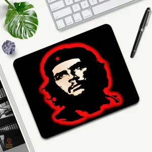 Portrait de Che Guevara sur tapis de souris