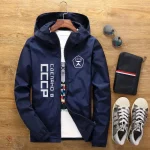 Veste aux couleurs vives et design unique